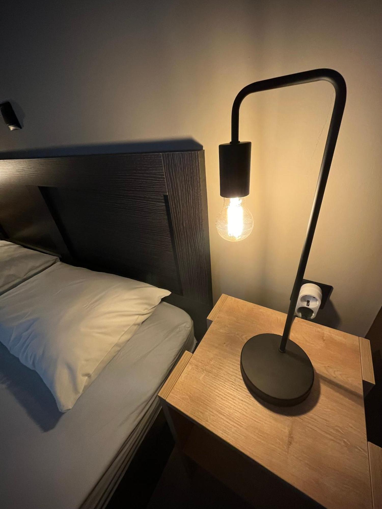 Joannas Airport Luxury Rooms Artémida Eksteriør bilde